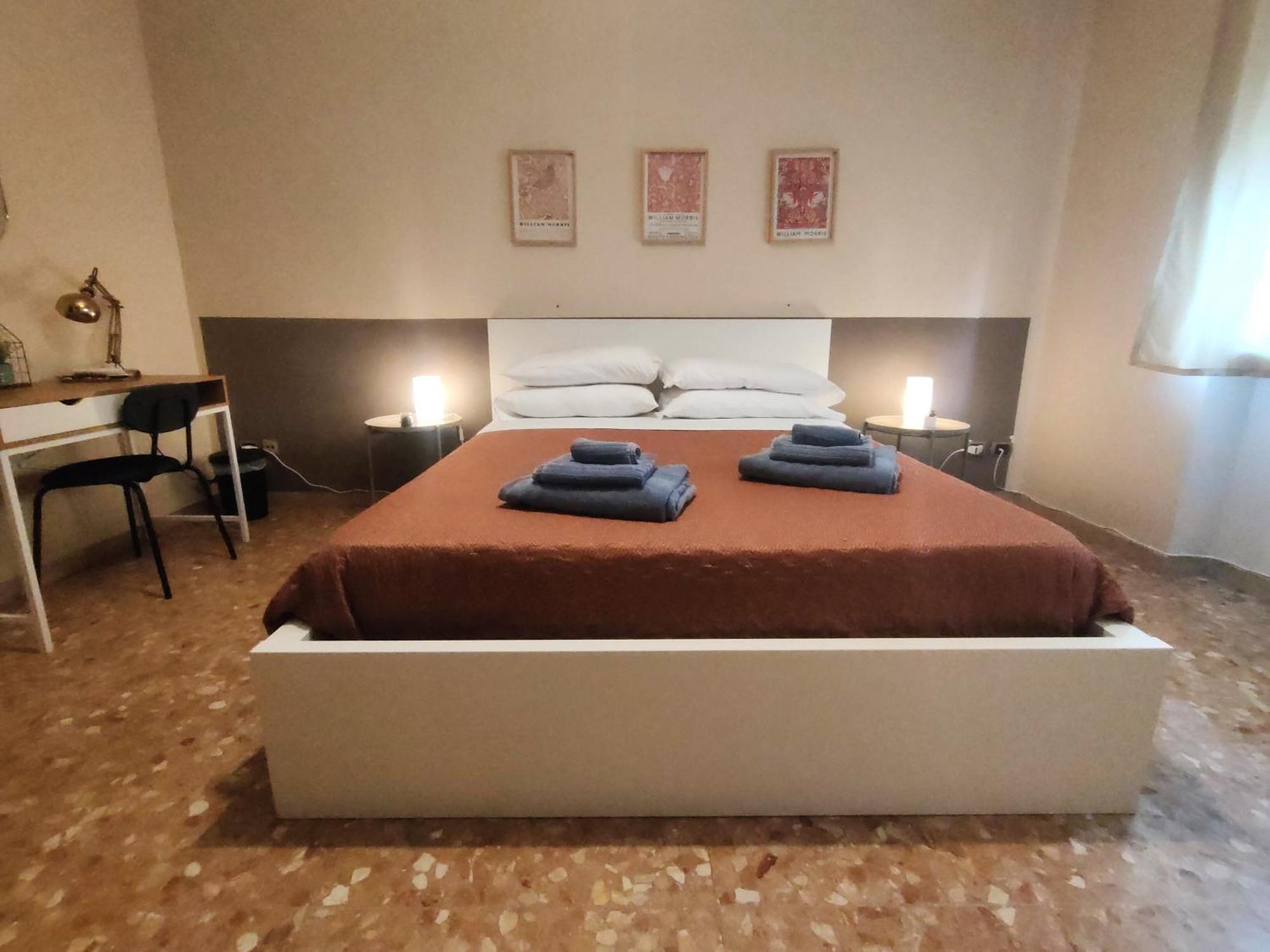 Casa Viola A 900 Mt Dalla Staz. Centrale Pescara Exteriör bild